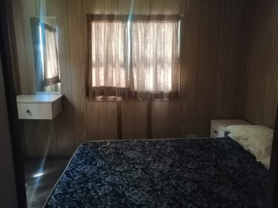 3 Bedroom Property for Sale in Viljoenskroon Rural Free State